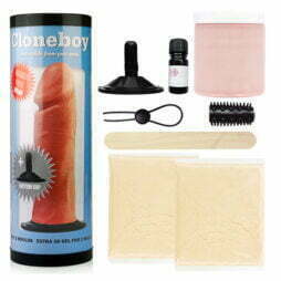 cloneboy-avgutning-dildo-sugkopp